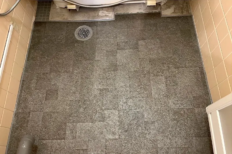 浴室の床